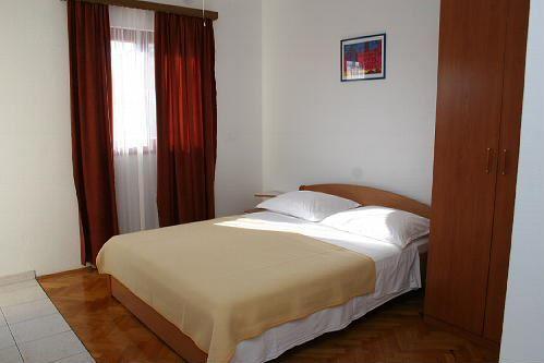 Apartments Gordana Трогир Экстерьер фото